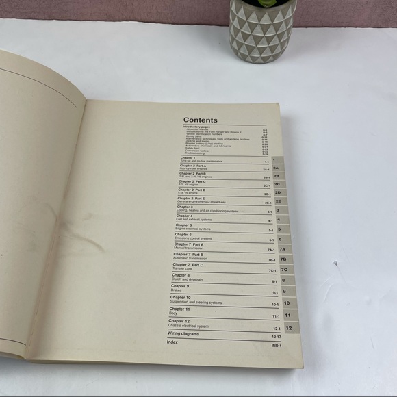 Haynes Ford Ranger Bronco Car Repair Manual - Picture 8 of 8